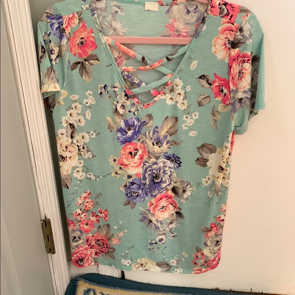 Sew In Love Mint Green Floral Crisscross Short Sleeve Tee